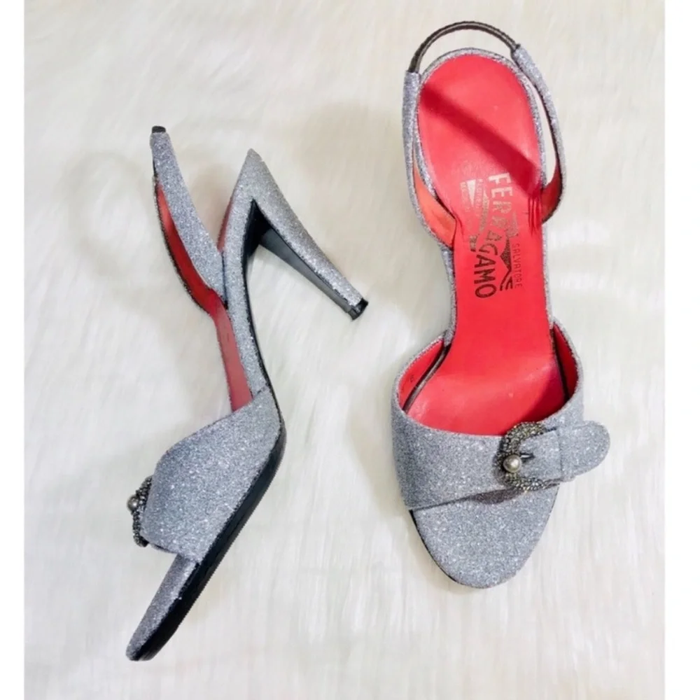 FERRAGAMO LUXURY HEELS